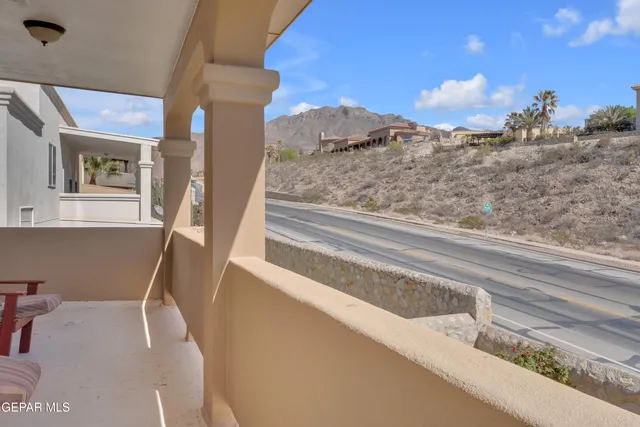 $545,950 | 6324 Franklin View Drive, El Paso, TX 79912