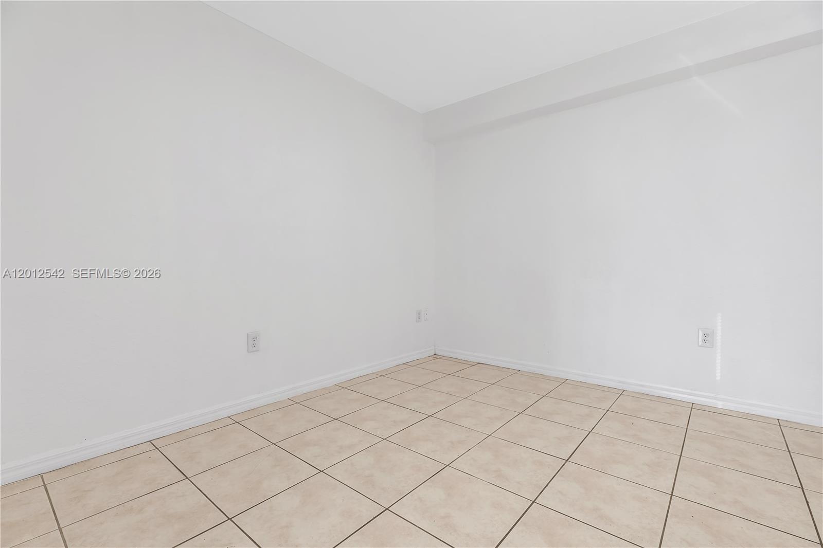 520 Southwest 5th Street, Unit 304 Miami, FL 33130 - Photo 18 of 37