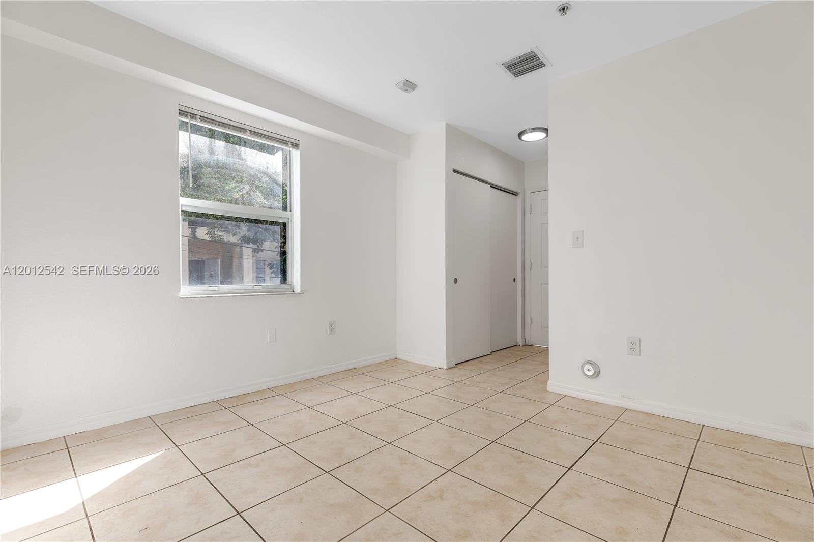 520 Southwest 5th Street, Unit 304 Miami, FL 33130 - Photo 8 of 37