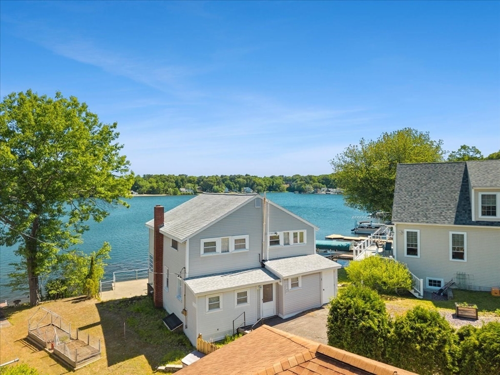 730 Eastside Road Wrentham, MA 02093 - Photo 2 of 37