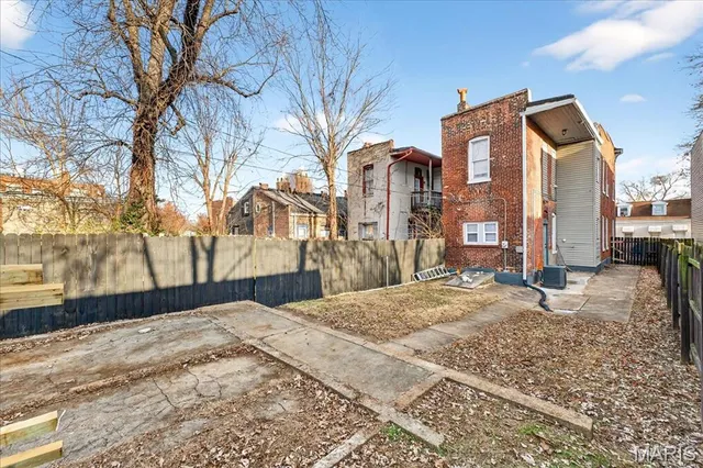 $179,900 | 7721 Michigan Avenue, St. Louis, MO 63111