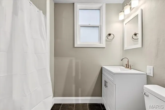 $179,900 | 7721 Michigan Avenue, St. Louis, MO 63111