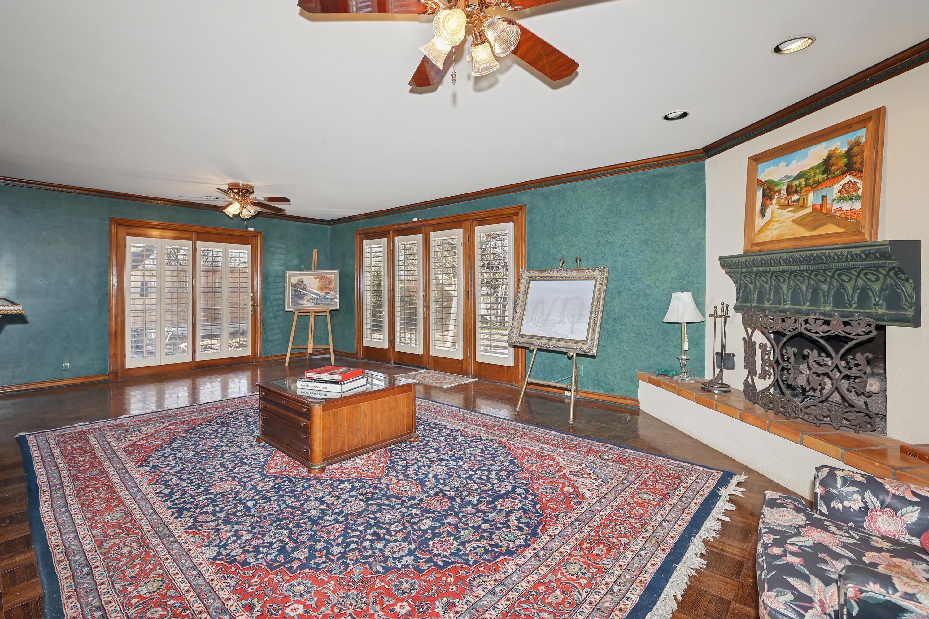 2202 South Travis Street Amarillo, TX 79109 - Photo 10 of 32 10-Den