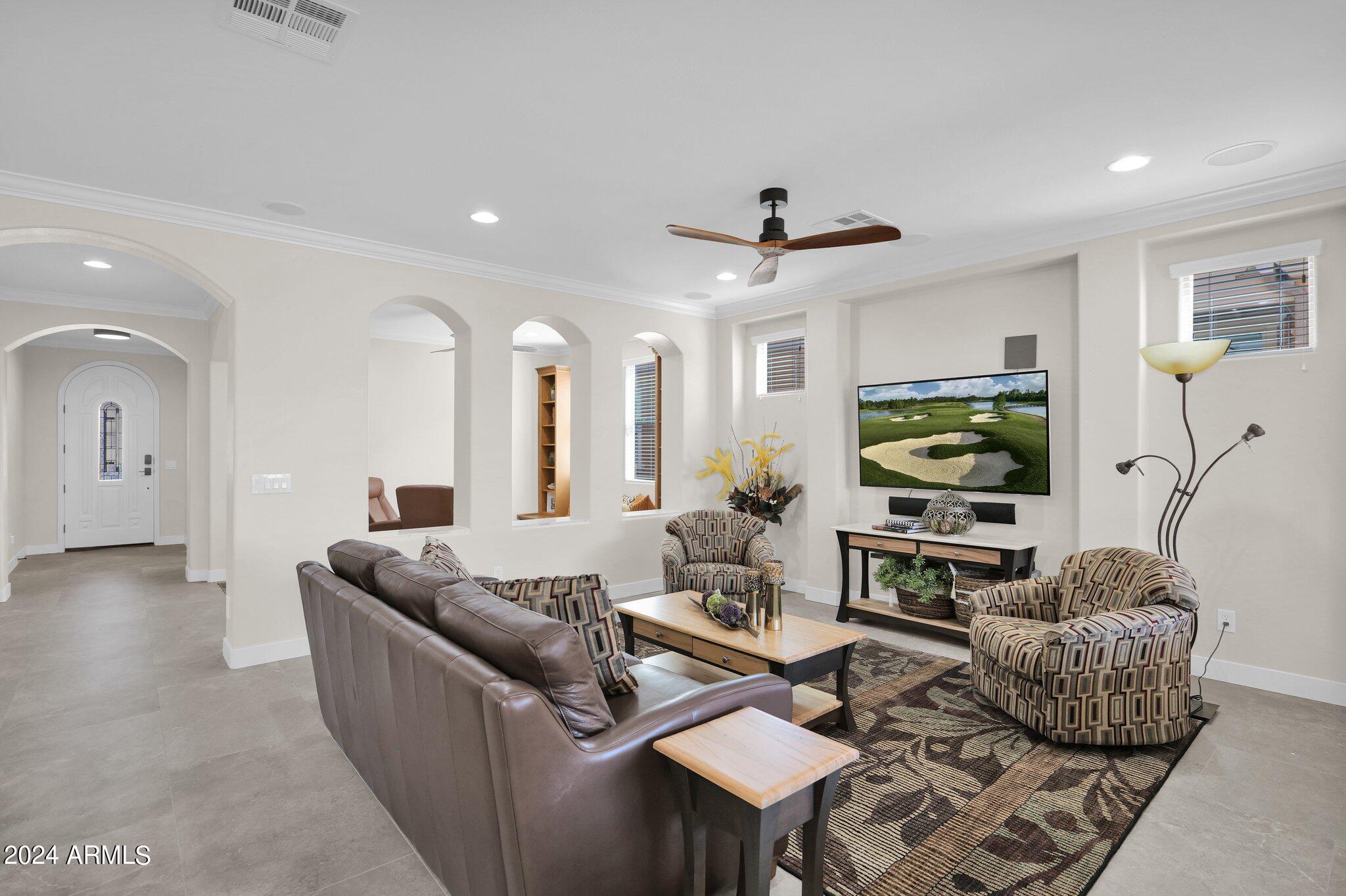 1663 East Grand Ridge Road Queen Creek, AZ 85140 - Photo 16 of 49 Great Room