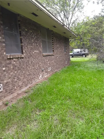 $190,000 | 206 West La Grange Street, Giddings, TX 78942