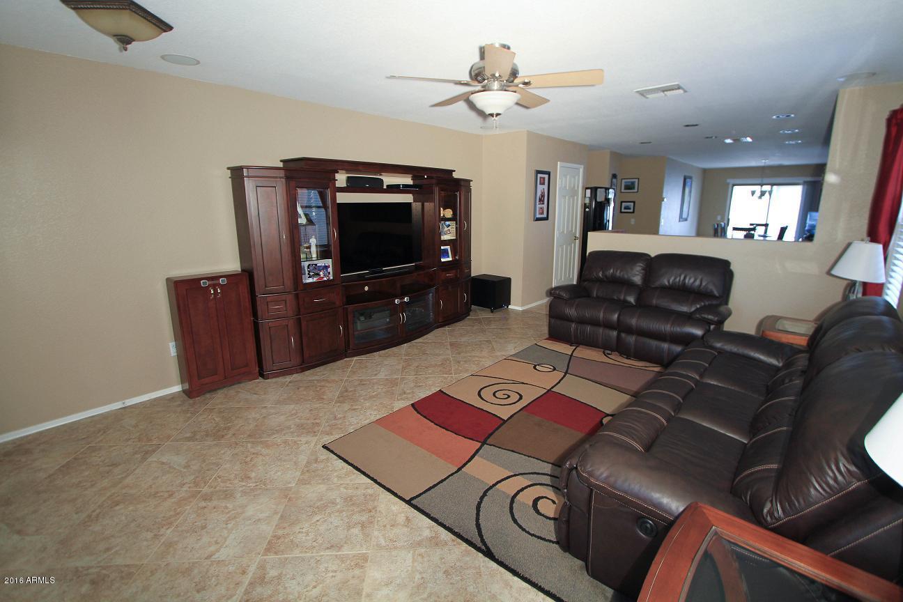 3653 East Sheffield Road Gilbert, AZ 85296 - Photo 3 of 22 entry front room 4 sheffield
