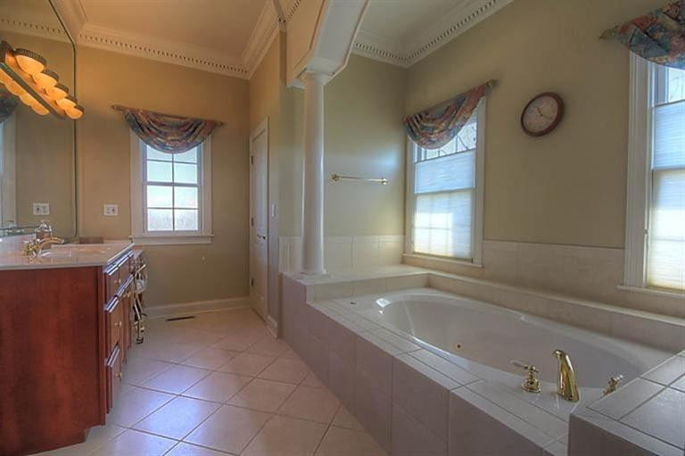 3829 North Cleveland Road Lexington, KY 40516 - Photo 21 of 42 Photo 21