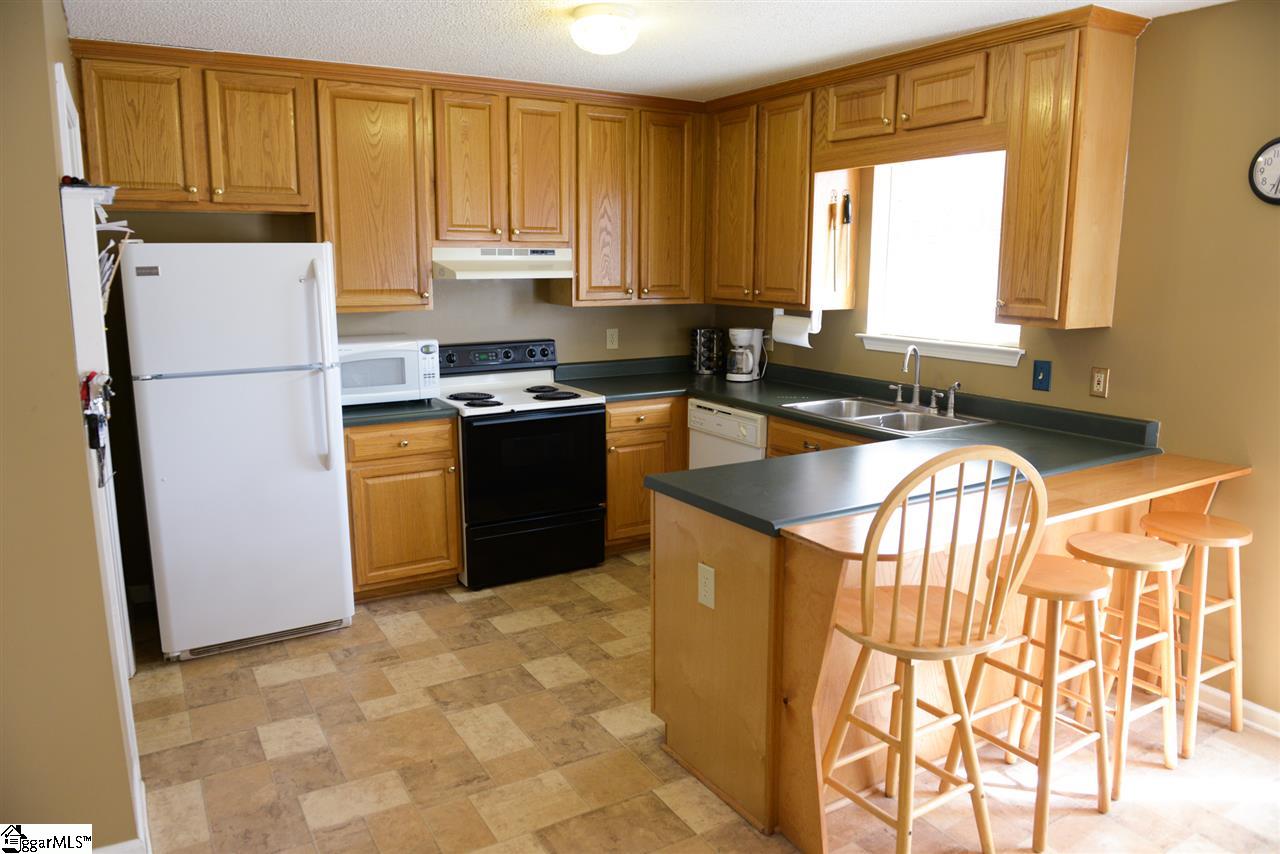 2125 Reedy Fork Road Pelzer, SC 29669 - Photo 10 of 31