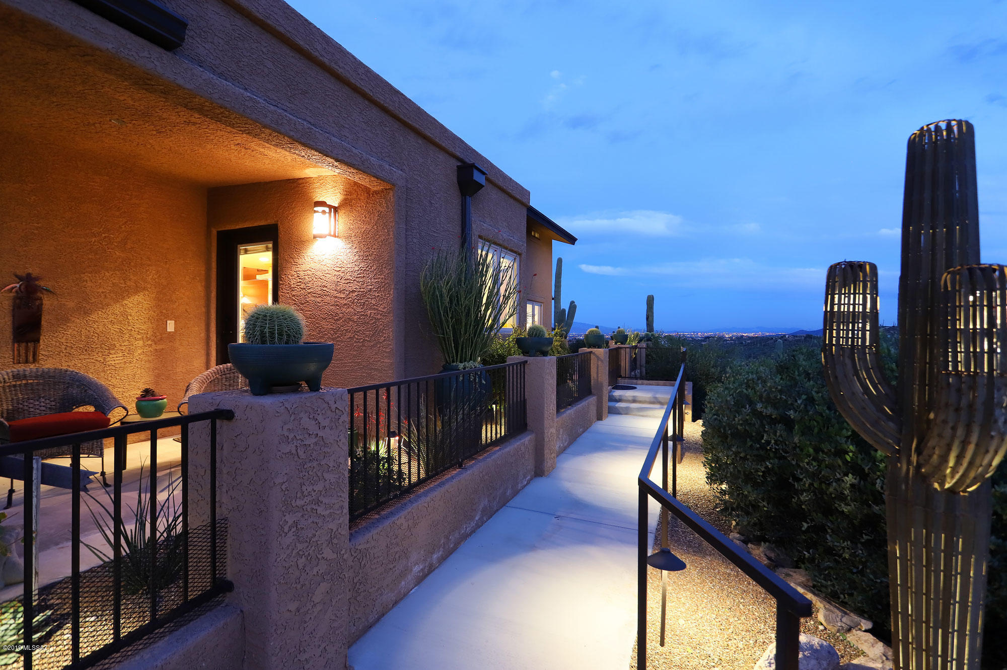 5911 West Gerhart Road Tucson, AZ 85745 - Photo 2 of 48 Gallery Image 2