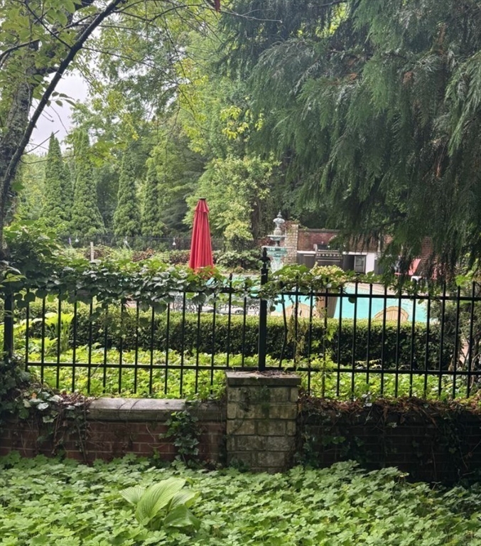 87 East Holland Road Fiskdale, MA 01518 - Photo 17 of 30 a street view