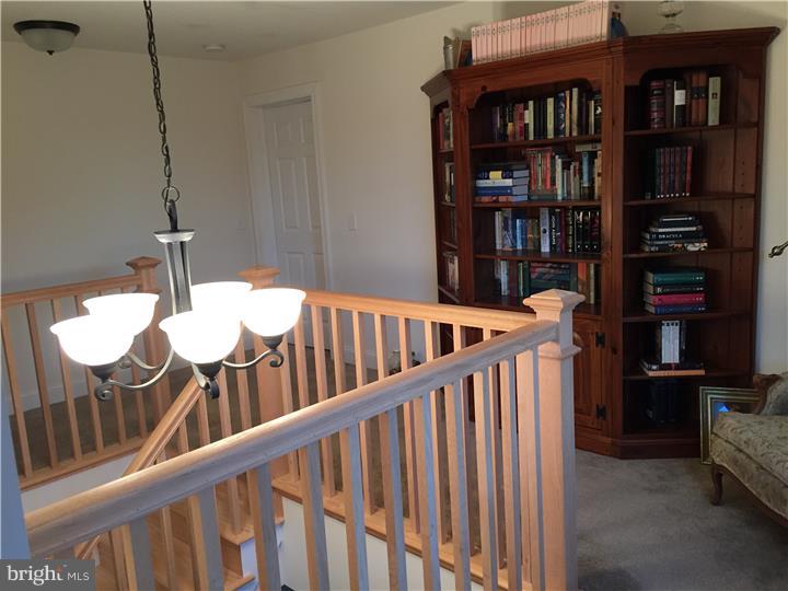 380 High Hill Road Woolwich Township, NJ 08085 - Photo 14 of 25 Hallway