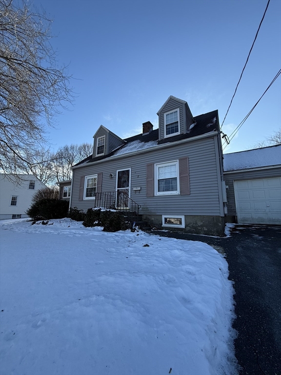 8 Manor Road Auburn, MA 01501 - Photo 3 of 21 Gallery Image 3