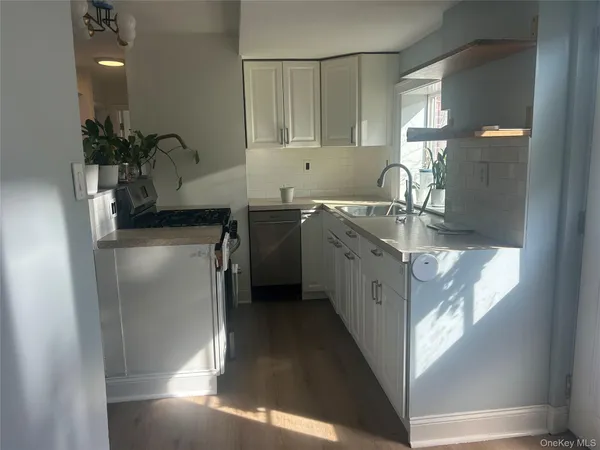 $3,800 | 341 East Hudson Street, Long Beach, NY 11561