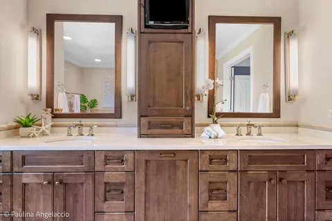 $1,150,000 | 1507 Guthrie Drive, Inverness, IL 60067
