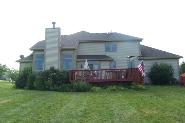 8214 Eagle Ridge Spring Grove, IL 60081 - Photo 2 of 24