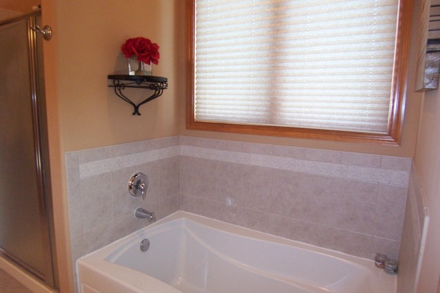 8214 Eagle Ridge Spring Grove, IL 60081 - Photo 13 of 24