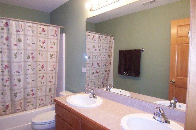 8214 Eagle Ridge Spring Grove, IL 60081 - Photo 19 of 24