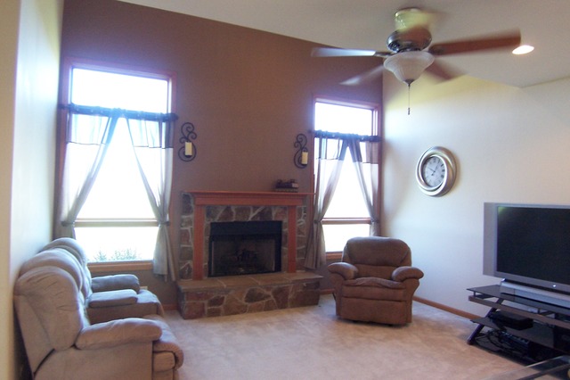 8214 Eagle Ridge Spring Grove, IL 60081 - Photo 5 of 24