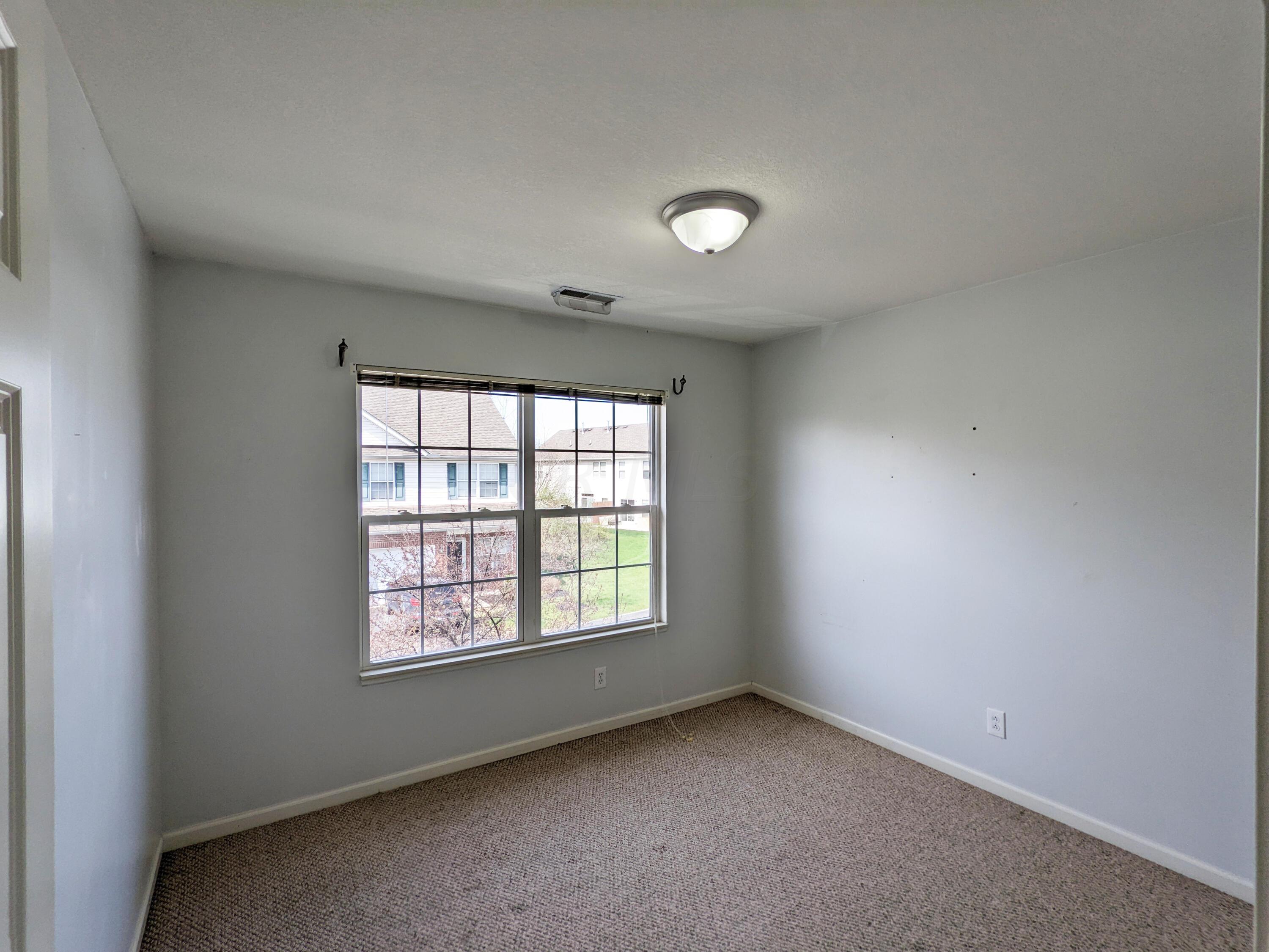 627 Herman Road Columbus, OH 43230 - Photo 21 of 33 20-Bedroom