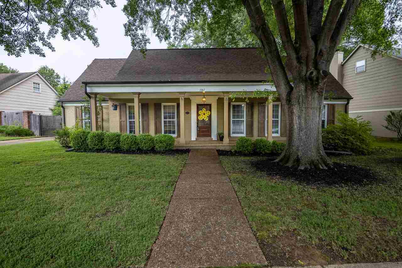 1987 Corbin Road Germantown, TN 38139 - Photo 1 of 25 Gallery Image 1
