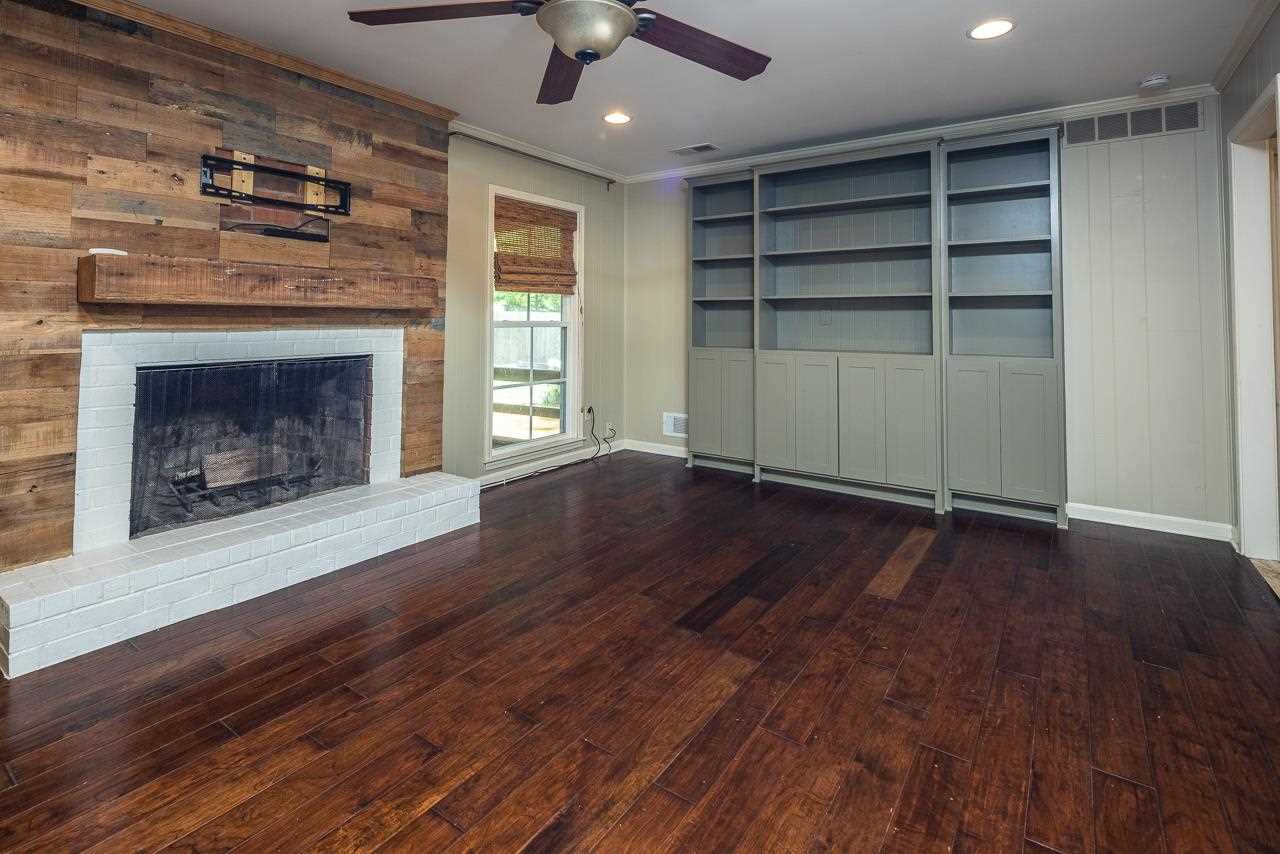 1987 Corbin Road Germantown, TN 38139 - Photo 8 of 25 Gallery Image 8