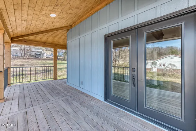 $255,000 | 215 Okolona Drive, Erwin, TN 37650