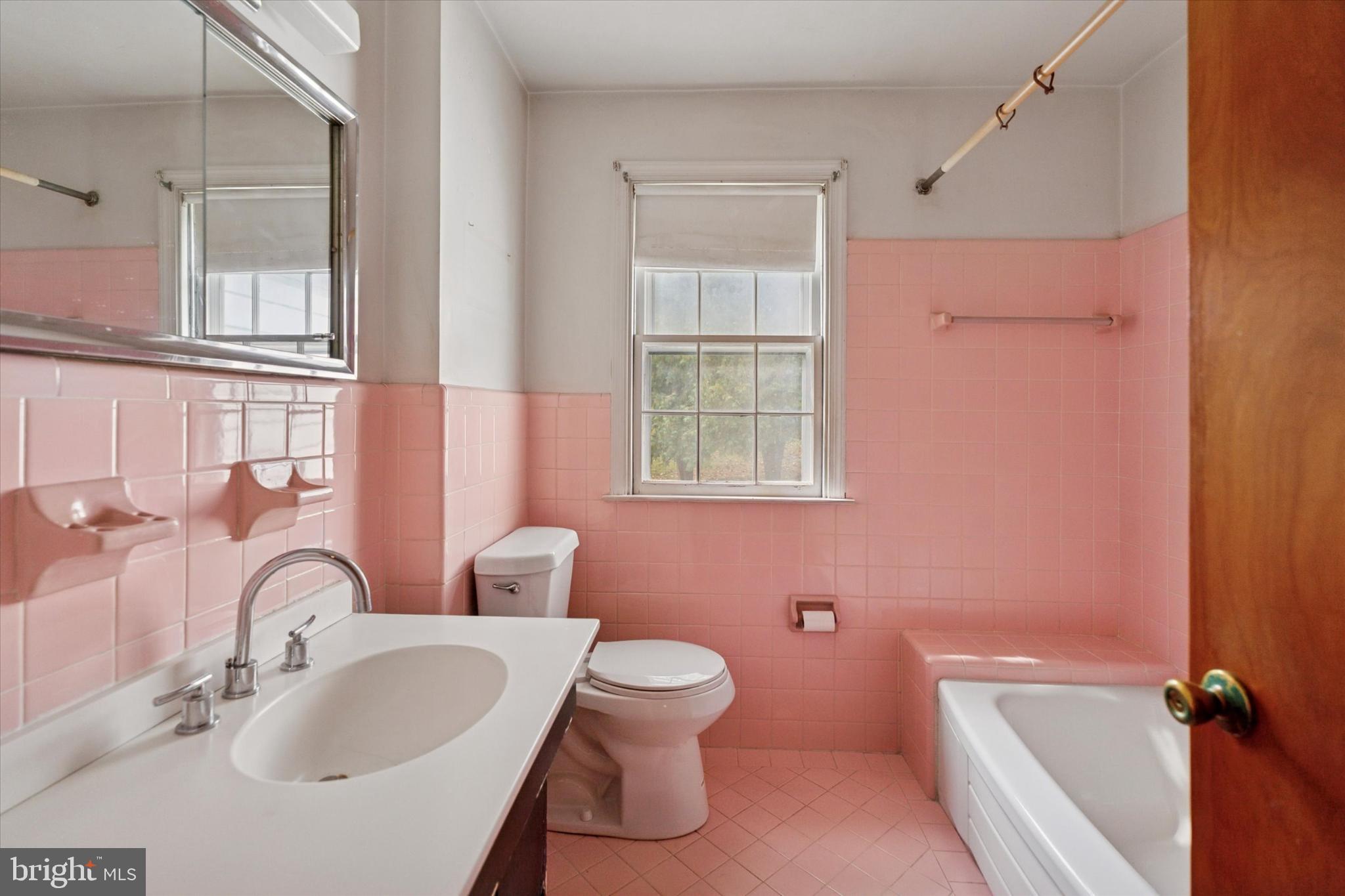 403 Atwater Road Broomall, PA 19008 - Photo 24 of 35 Charming vintage bathroom with pink accents.