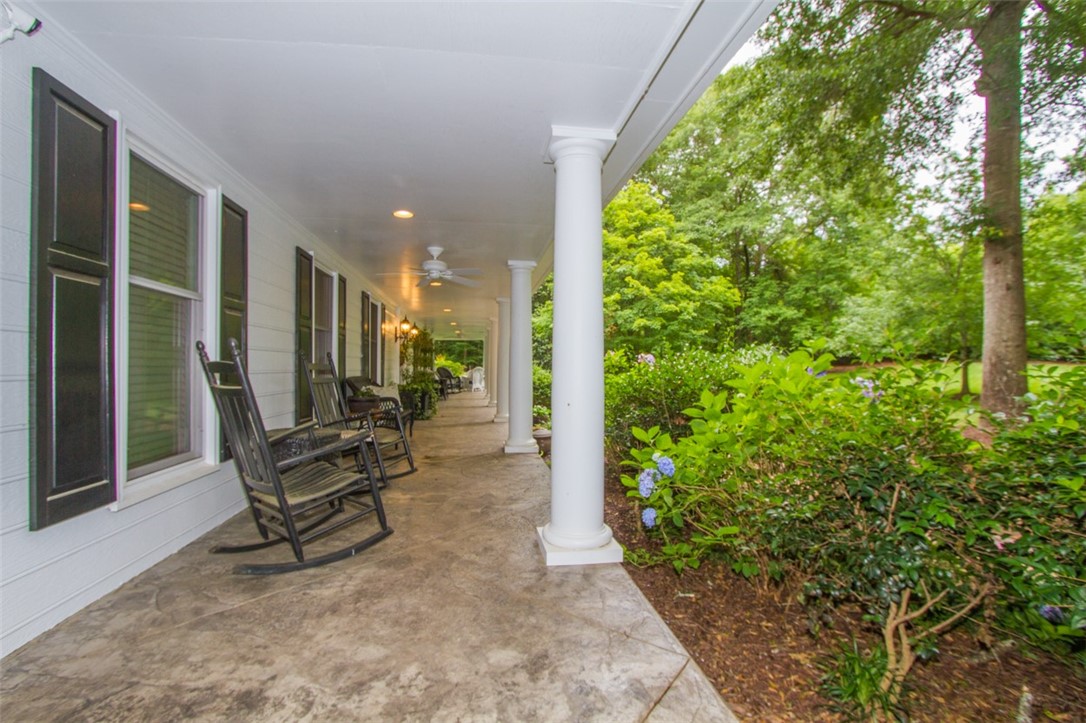 100 Fox Creek Road Anderson, SC 29621 - Photo 5 of 50