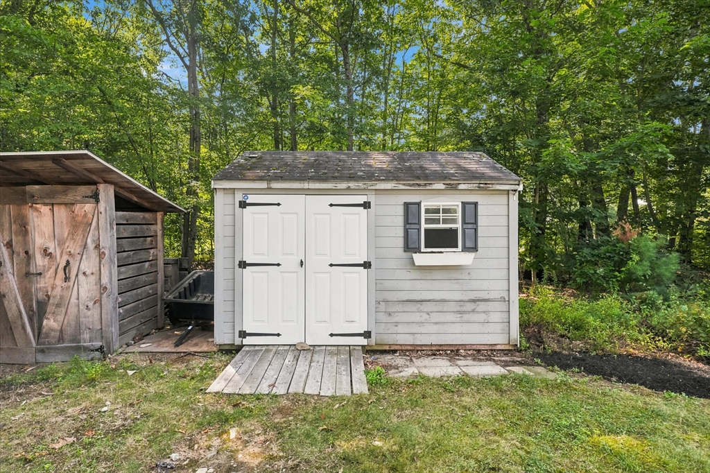 250 White Pond Road Lancaster, MA 01523 - Photo 33 of 38 Gallery Image 33