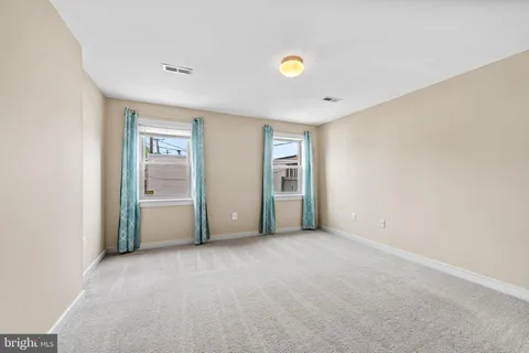 $185,000 | 19 North E Avenue, Baltimore, MD 21224