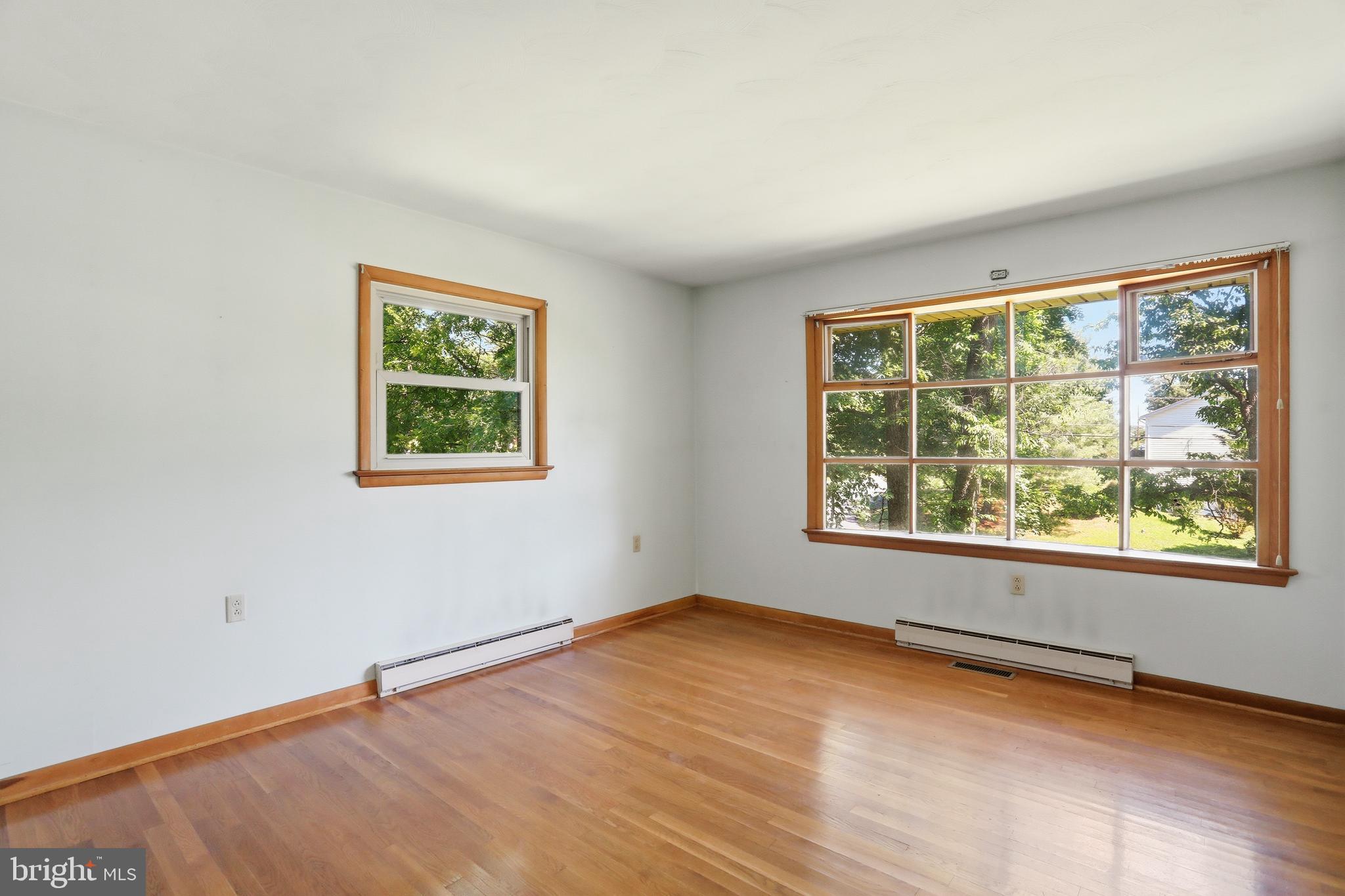 206 Dogwood Road Winchester, VA 22602 - Photo 21 of 39 Bedroom 1