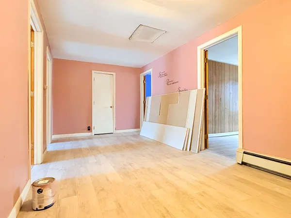 $287,500 | 222 North Main Street, Newport, NH 03773