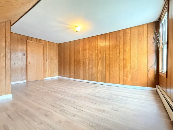 $287,500 | 222 North Main Street, Newport, NH 03773