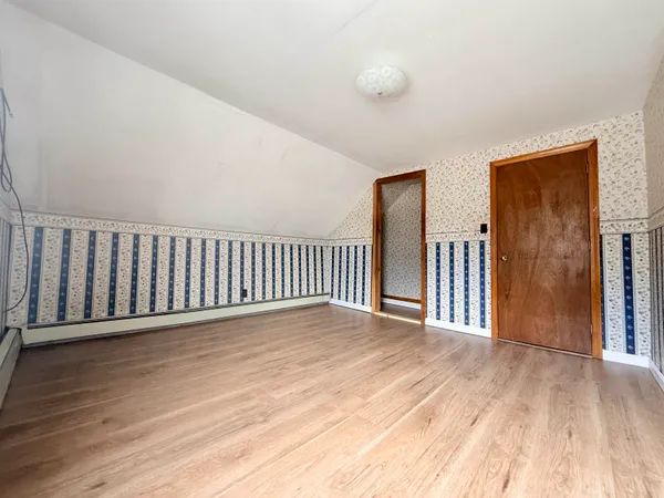 $287,500 | 222 North Main Street, Newport, NH 03773