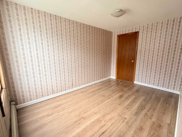 $287,500 | 222 North Main Street, Newport, NH 03773