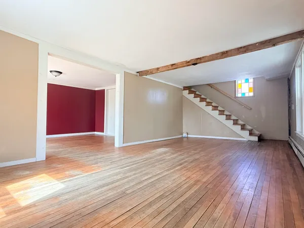 $287,500 | 222 North Main Street, Newport, NH 03773