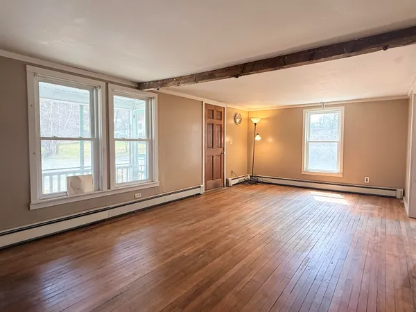 $287,500 | 222 North Main Street, Newport, NH 03773