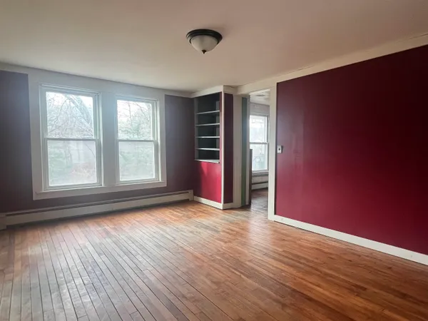 $287,500 | 222 North Main Street, Newport, NH 03773