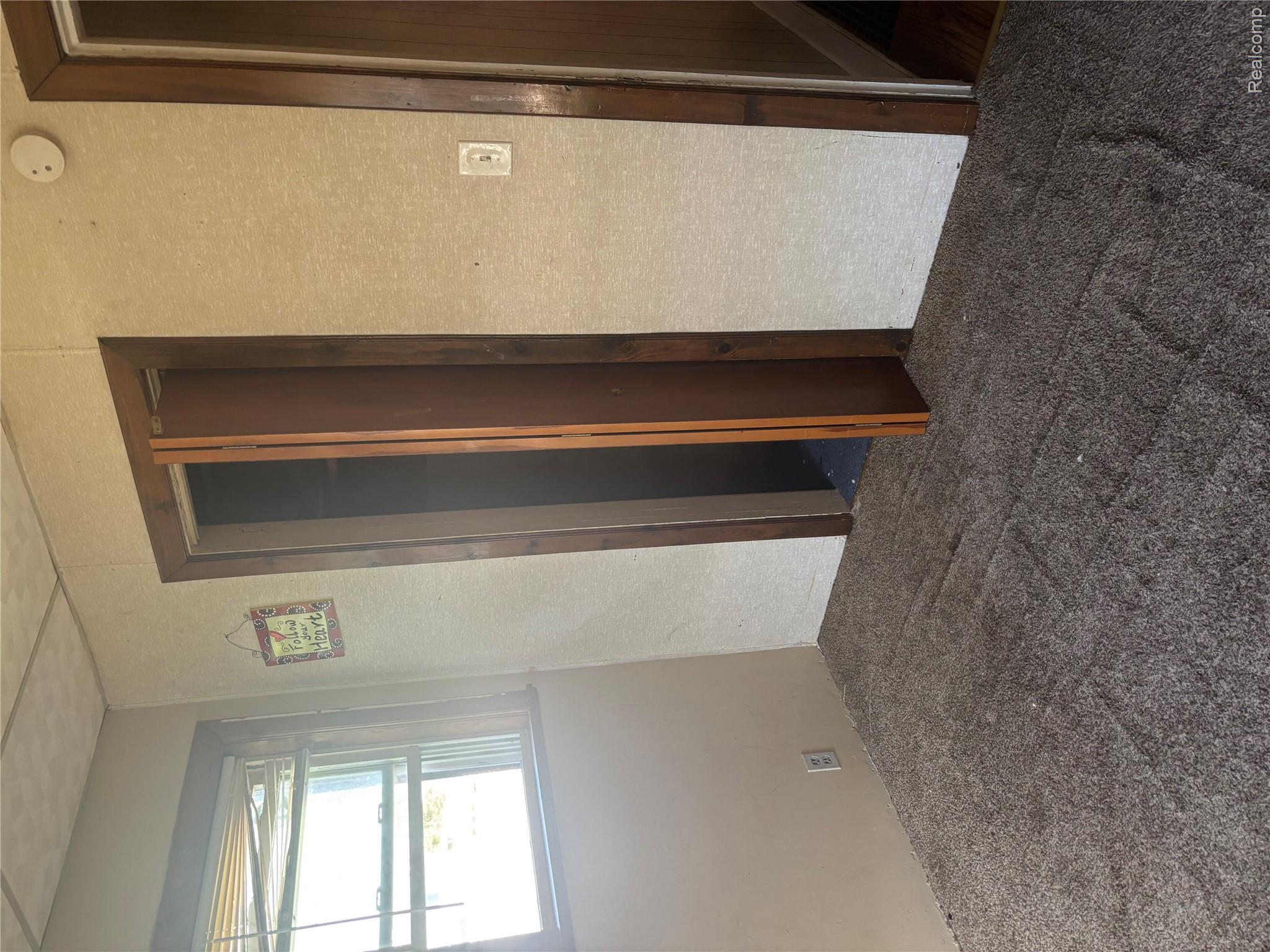 1122 Simcoe Avenue Flint, MI 48507 - Photo 14 of 21 IMG_1176.jpeg