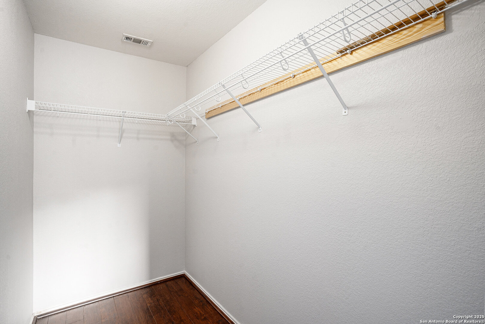 3402 Ashleaf San Antonio, TX 78261 - Photo 18 of 29