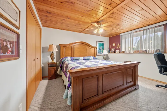 $419,900 | 8144 South Chase Road, Pulaski, WI 54162