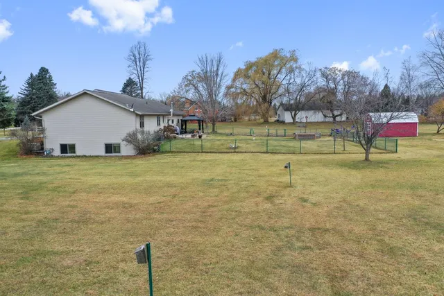 $419,900 | 8144 South Chase Road, Pulaski, WI 54162