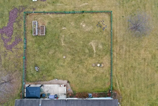 $419,900 | 8144 South Chase Road, Pulaski, WI 54162