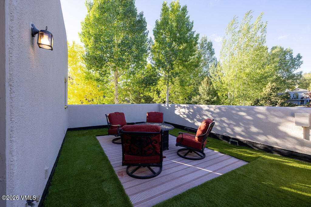 21 Conestoga Circle Edwards, CO 81632 - Photo 30 of 38 2606_21_conestoga_exterior_rooftop_a