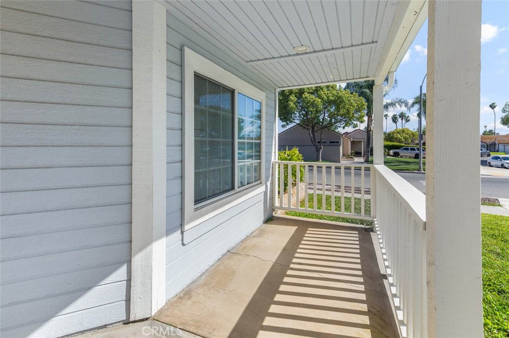 6274 Goldenrod Lane Riverside, CA 92504 - Photo 2 of 49