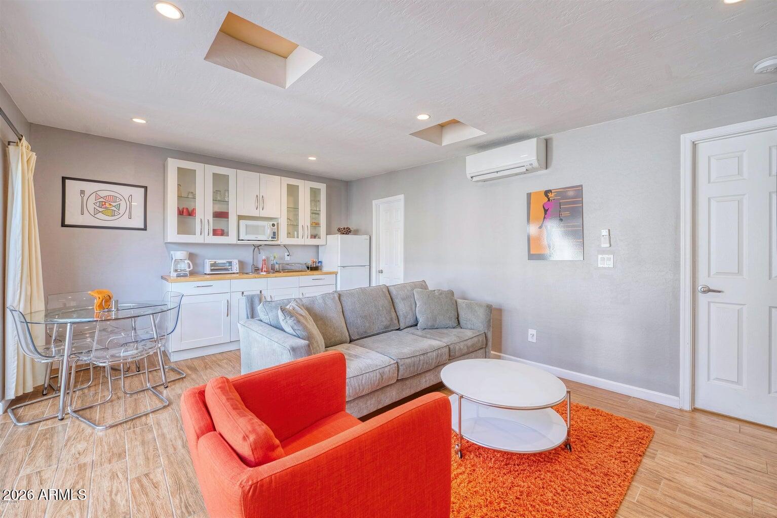 3415 East Camelback Road Phoenix, AZ 85018 - Photo 15 of 25 Casita