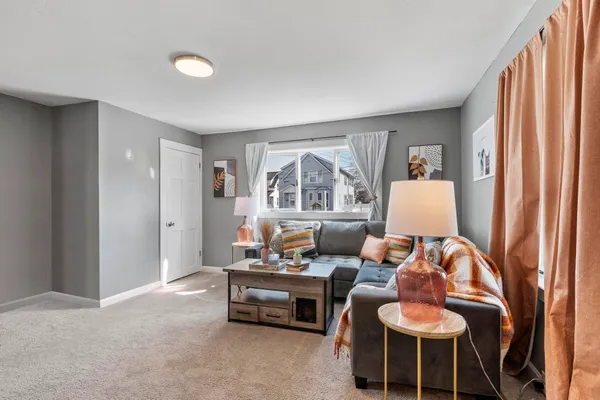 $379,000 | 5 Middle Street, Nashua, NH 03060
