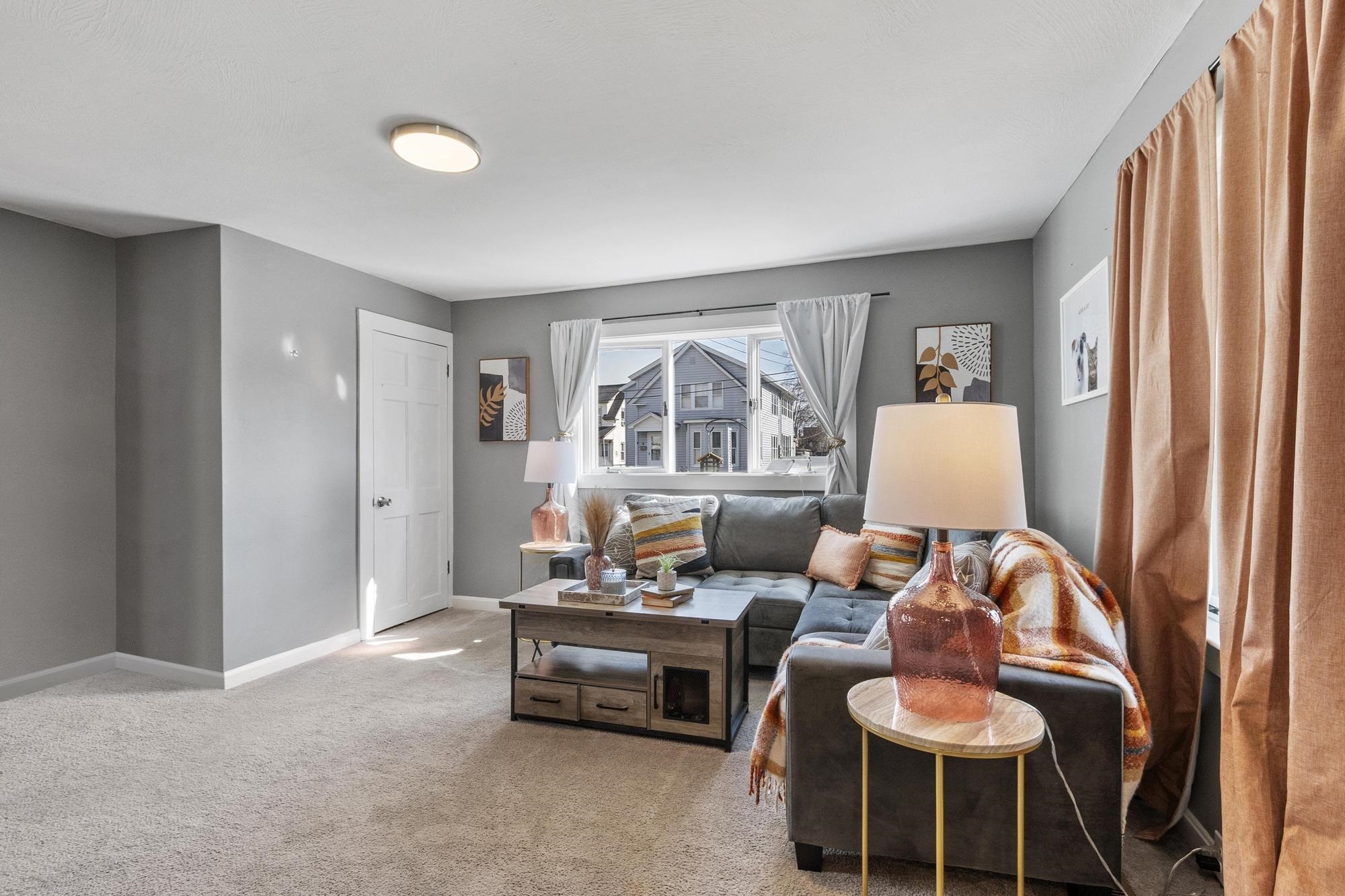 5 Middle Street Nashua, NH 03060 - Photo 16 of 42