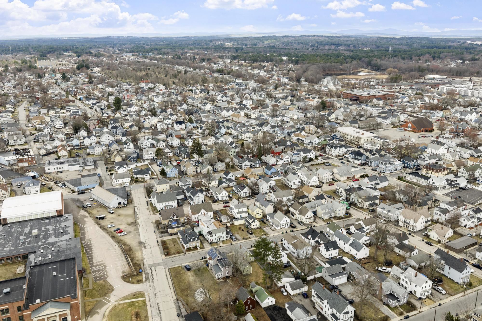 5 Middle Street Nashua, NH 03060 - Photo 38 of 42