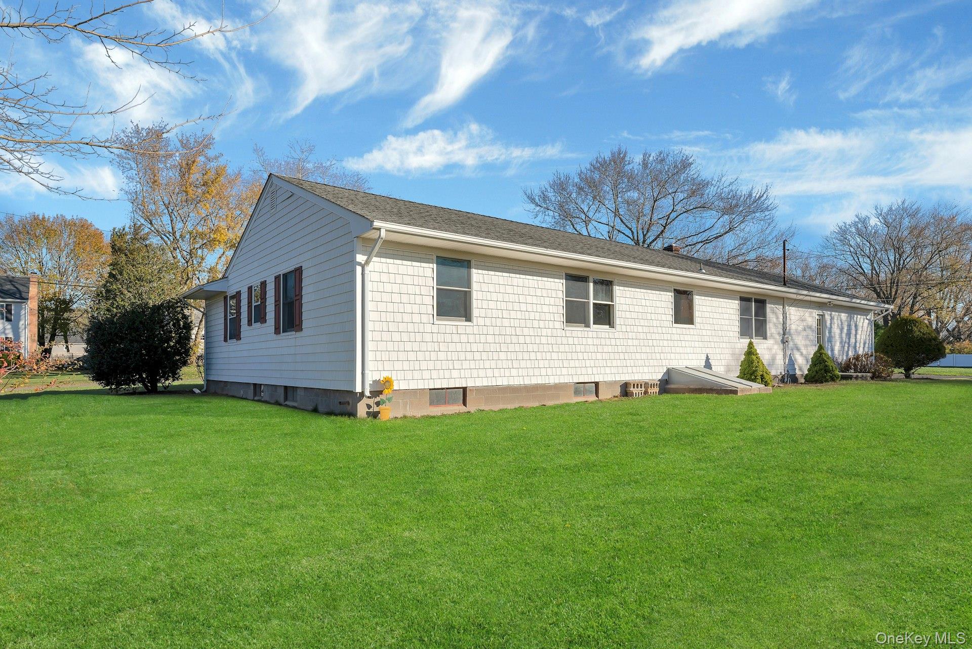 280 Clearview Avenue Southold, NY 11971 - Photo 28 of 41